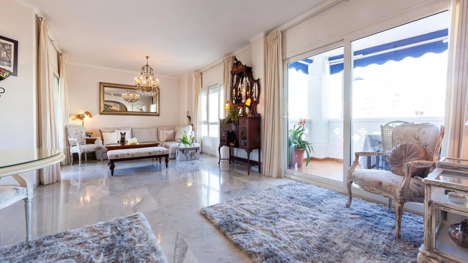 Beautiful Apartment With View Marbella